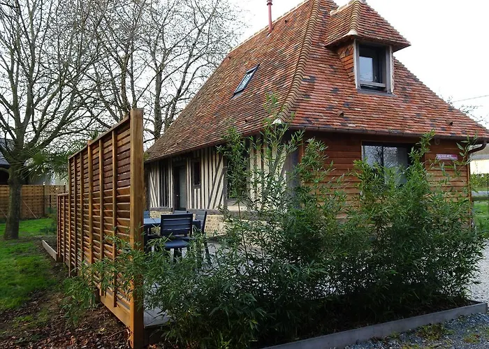 Holiday home Gite Falafa Normand Pont-l'Eveque (Calvados)